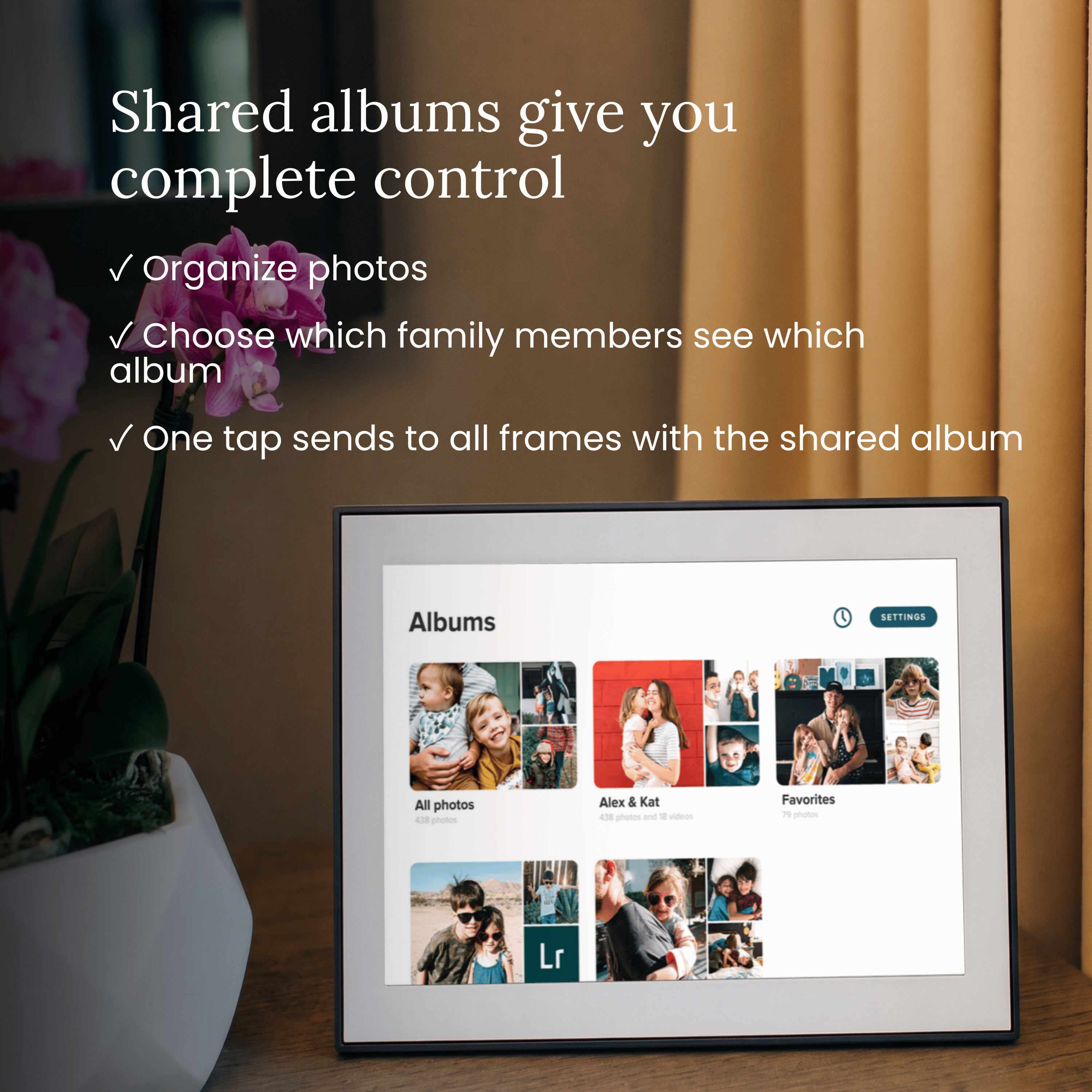 Loop Pro 11" Digital Frame